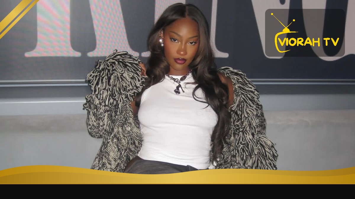 Tems, Grammy-winning Nigerian singer and songwriter, performing on stage